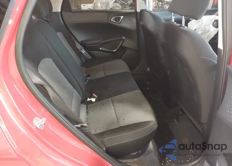 2021 Kia Soul S z USA, uszkodzony, nr VIN KNDJ23AU4M7760396